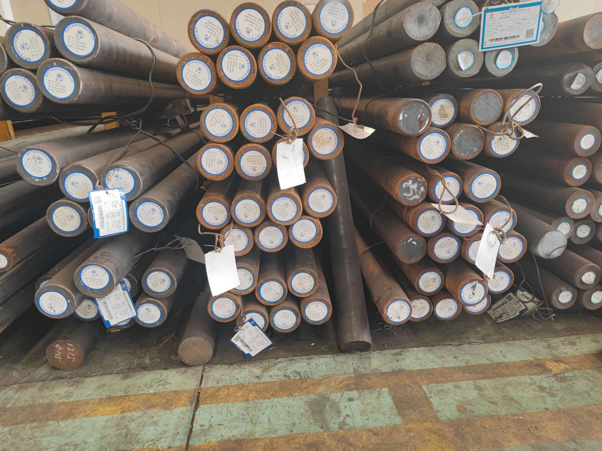 1215 Free cutting steel 1215
