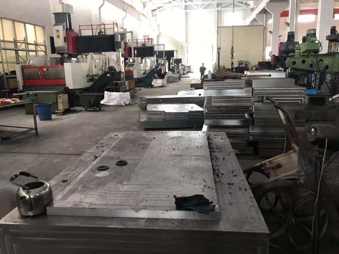 Semi-finished materials for polished boards and precision boards